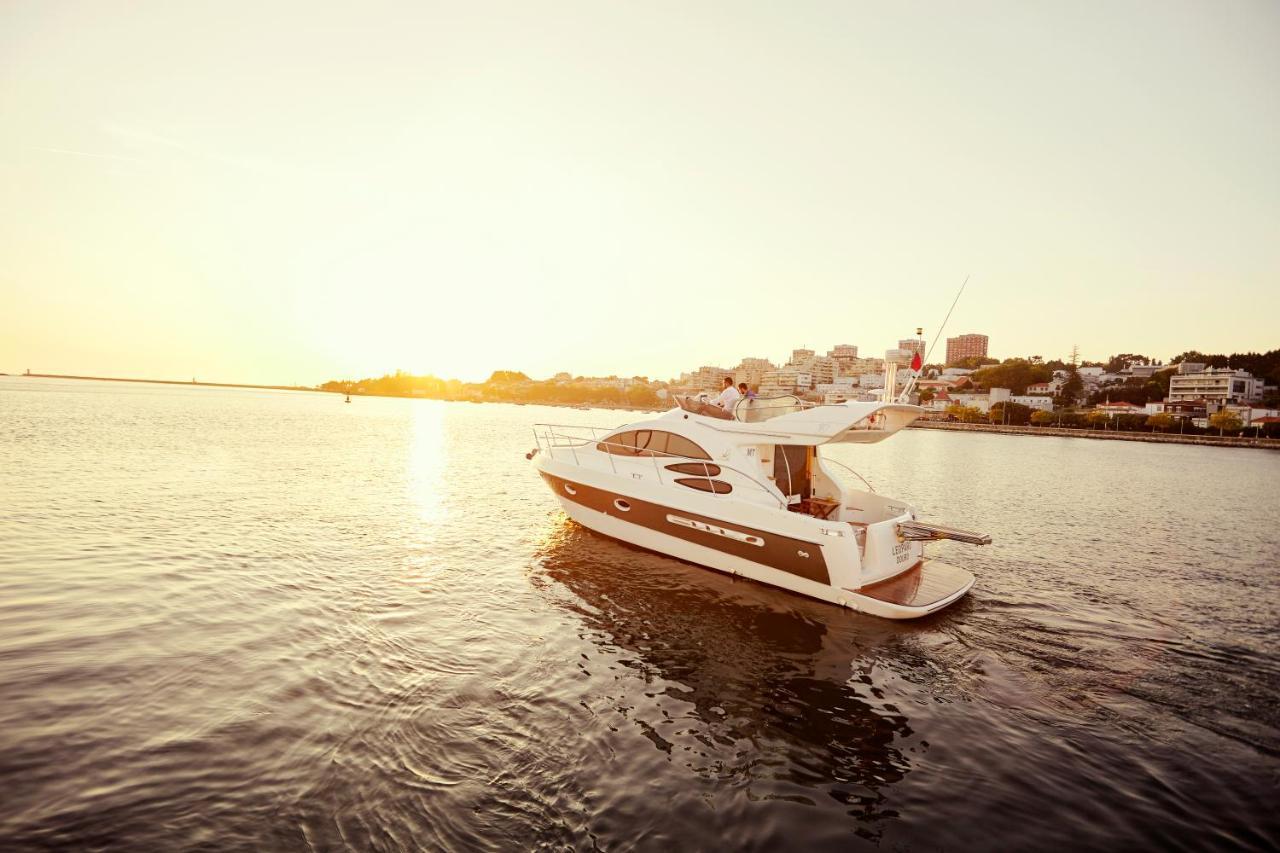 Porto Private Yacht- Accommodation Douro River Zewnętrze zdjęcie
