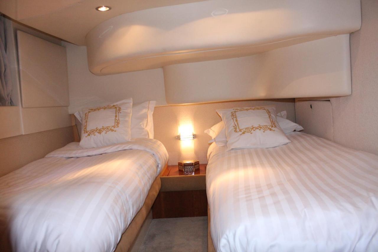 Porto Private Yacht- Accommodation Douro River Zewnętrze zdjęcie