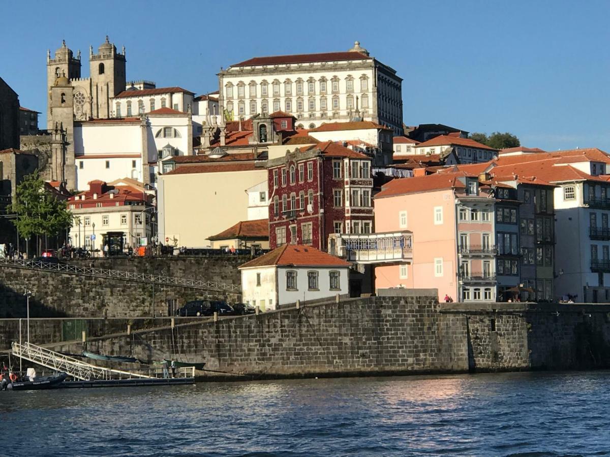 Porto Private Yacht- Accommodation Douro River Zewnętrze zdjęcie