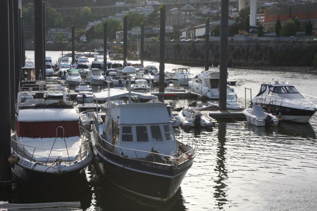 Porto Private Yacht- Accommodation Douro River Zewnętrze zdjęcie